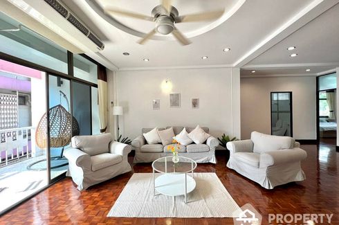 3 Bedroom Apartment for rent in Swasdi Mansion, Khlong Toei Nuea, Bangkok near MRT Sukhumvit