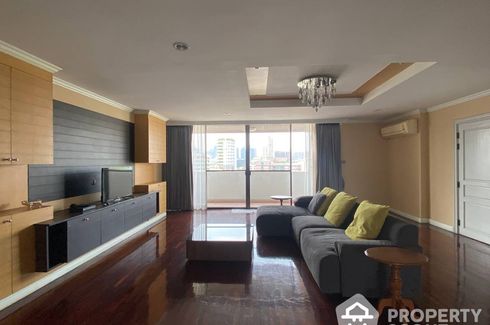 3 Bedroom Apartment for rent in Tipamas Mansion, Khlong Tan Nuea, Bangkok near BTS Phrom Phong