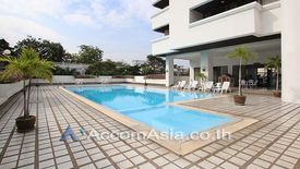 3 Bedroom Apartment for rent in Phra Khanong, Bangkok near BTS Thong Lo