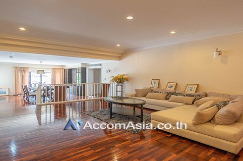 3 Bedroom Apartment for rent in Thung Maha Mek, Bangkok near MRT Lumpini