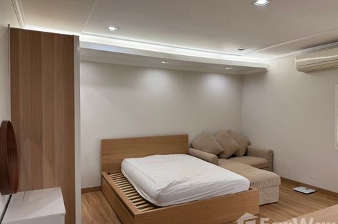 Condo for rent in Flawless Sathorn Residence, Thung Wat Don, Bangkok near BTS Surasak