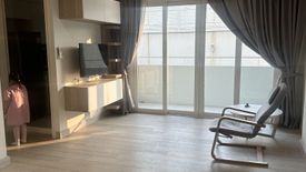 2 Bedroom Condo for sale in Khlong Ton Sai, Bangkok near BTS Krung Thon Buri