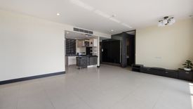 3 Bedroom Condo for sale in Watermark Chaophraya River, Bang Lamphu Lang, Bangkok