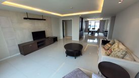 3 Bedroom Condo for rent in Khlong Tan Nuea, Bangkok