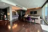 3 Bedroom Condo for sale in Bang Lamphu Lang, Bangkok