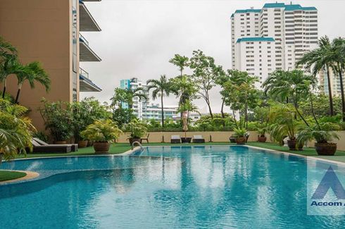 3 Bedroom Apartment for rent in Khlong Toei, Bangkok near BTS Asoke