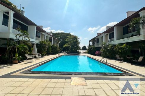 3 Bedroom Townhouse for rent in Phra Khanong, Bangkok near BTS Phra Khanong