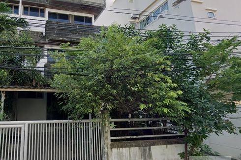 5 Bedroom Townhouse for sale in Phra Khanong, Bangkok near BTS Phra Khanong