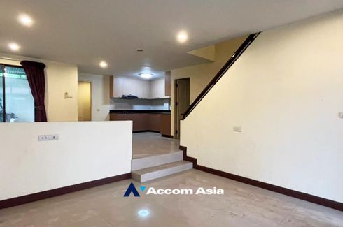 4 Bedroom Townhouse for sale in Khlong Toei, Bangkok near MRT Queen Sirikit National Convention Centre