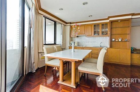 2 Bedroom Condo for rent in LAKE AVENUE Sukhumvit 16, Khlong Toei, Bangkok near BTS Asoke