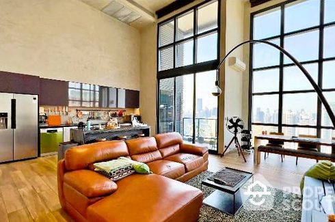 2 Bedroom Condo for sale in The Lofts Asoke, Khlong Toei Nuea, Bangkok near MRT Phetchaburi