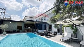 4 Bedroom House for sale in Nong Pla Lai, Chonburi