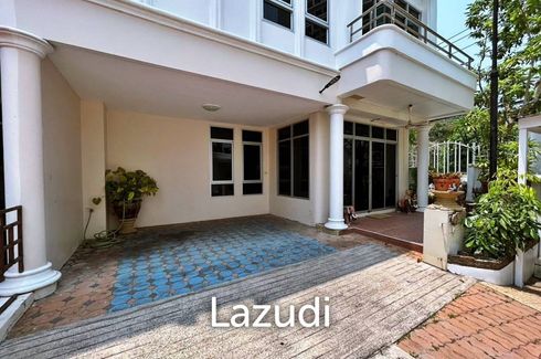 4 Bedroom House for rent in Na Kluea, Chonburi