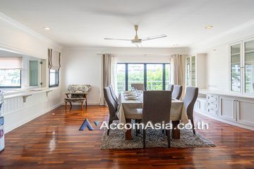 3 Bedroom Apartment for rent in Thung Maha Mek, Bangkok near MRT Lumpini