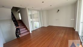 3 Bedroom Townhouse for sale in Chong Nonsi, Bangkok