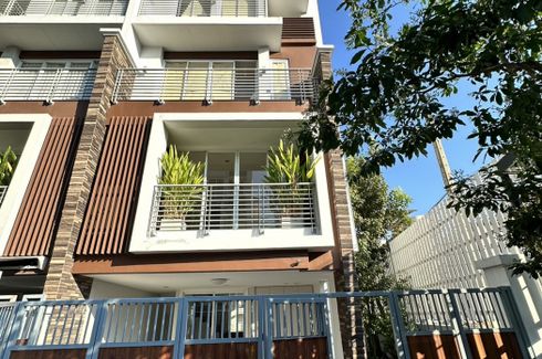 3 Bedroom Townhouse for sale in Chong Nonsi, Bangkok