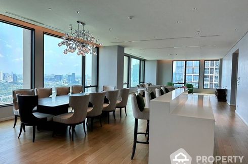 3 Bedroom Condo for sale in Sindhorn Residence, Langsuan, Bangkok near BTS Ploen Chit