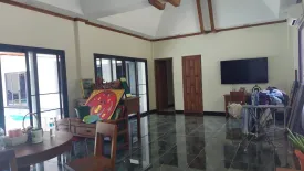 3 Bedroom Villa for sale in Si Sunthon, Phuket