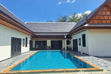 3 Bedroom Villa for sale in Si Sunthon, Phuket