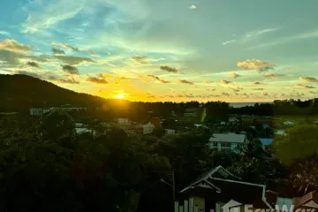 1 Bedroom Condo for sale in Happy Place Condo, Sakhu, Phuket