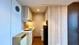 1 Bedroom Condo for rent in The Lumpini 24, Khlong Tan, Bangkok near BTS Phrom Phong