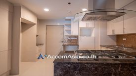 3 Bedroom Apartment for rent in Khlong Toei, Bangkok near BTS Asoke