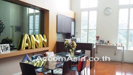 4 Bedroom House for sale in Phra Khanong, Bangkok near BTS Thong Lo