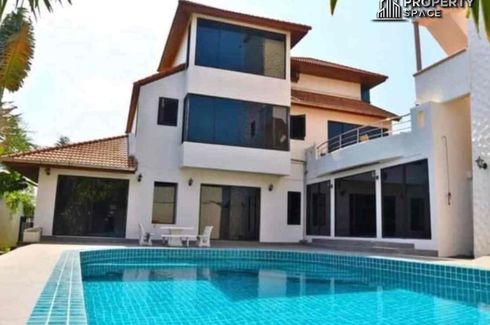 6 Bedroom Villa for rent in Paradise villa 1, Nong Prue, Chonburi