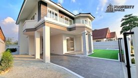 3 Bedroom Villa for sale in Na Kluea, Chonburi