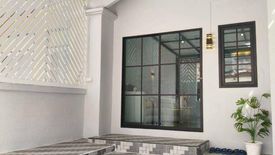 2 Bedroom Townhouse for sale in Tha Raeng, Bangkok