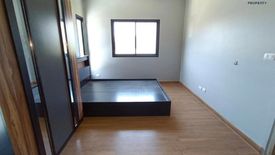 4 Bedroom Townhouse for sale in The Modish Ratchaphruek-Kanchanapisek, Khlong Phra Udom, Pathum Thani