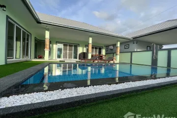 3 Bedroom Villa for sale in Cha am, Phetchaburi