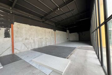 Commercial for rent in Bang Na, Bangkok