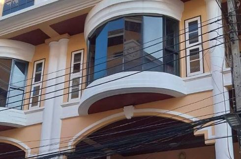 4 Bedroom Townhouse for rent in Phra Khanong, Bangkok near BTS Thong Lo