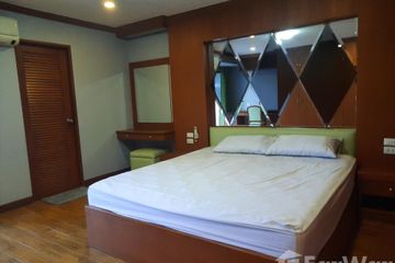 1 Bedroom Condo for sale in Rin House, Khlong Tan Nuea, Bangkok near MRT Phetchaburi