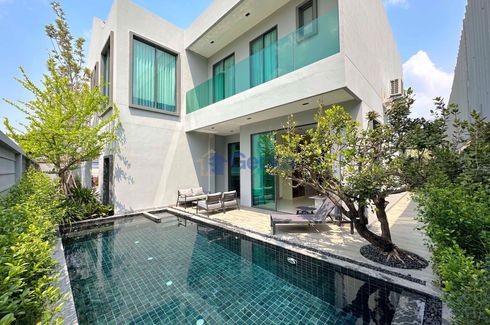 4 Bedroom House for sale in Madcha Le Villa, Na Kluea, Chonburi