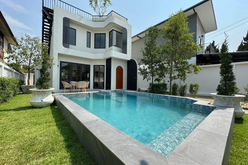 5 Bedroom House for rent in Wat Ket, Chiang Mai