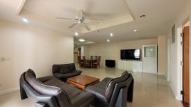 3 Bedroom Condo for rent in Khlong Tan, Bangkok near BTS Phrom Phong