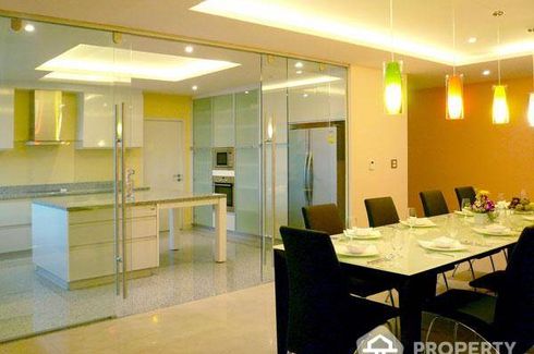 3 Bedroom Apartment for rent in Khlong Tan Nuea, Bangkok