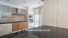 3 Bedroom Apartment for rent in Phra Khanong, Bangkok near BTS Thong Lo