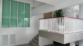 3 Bedroom Townhouse for sale in Phra Khanong, Bangkok near BTS Ekkamai