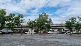 Land for sale in Bang Bamru, Bangkok near MRT Bang Yi Khan