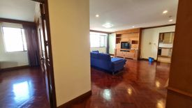 2 Bedroom Condo for rent in Khlong Toei Nuea, Bangkok near MRT Phetchaburi