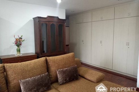 3 Bedroom Apartment for rent in Khlong Tan Nuea, Bangkok near BTS Phrom Phong