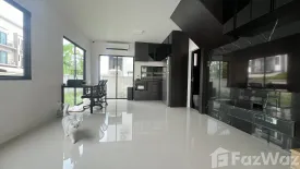 3 Bedroom Townhouse for rent in Baan Klang Muang Srinakarin-Onnut, Prawet, Bangkok