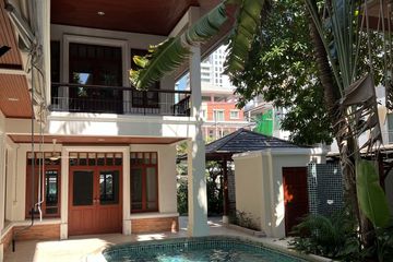 4 Bedroom House for rent in Phra Khanong Nuea, Bangkok near BTS Phra Khanong