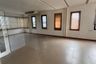 8 Bedroom Office for rent in Bang Chak, Bangkok near BTS Punnawithi