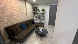 1 Bedroom Condo for sale in Sam Sen Nai, Bangkok