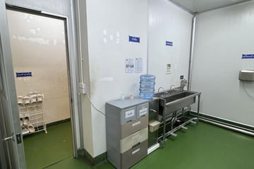 10 Bedroom House for sale in Bang Nam Chuet, Samut Sakhon