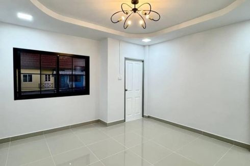 2 Bedroom Townhouse for sale in Mu Ban Bua Thong 4, Phimon Rat, Nonthaburi